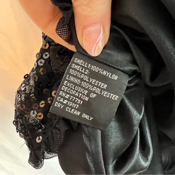 Betsey Johnson Y2K Black and Pink Sequin Party Dress, size 4 - Picture 3 of 9